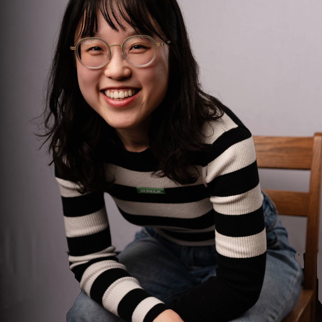 Xiaoyan Kang portrait